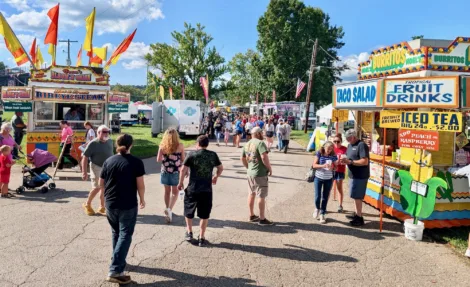 Fair weather fans? Temperatures, tradition, activities dictate people's attendance
